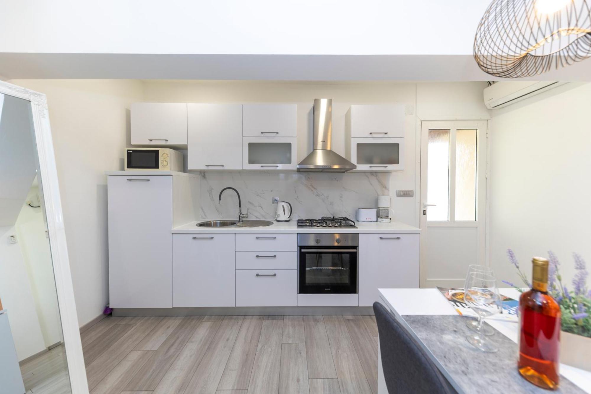 Family Apartments Zadar - Ryanair Exclusive Exterior photo