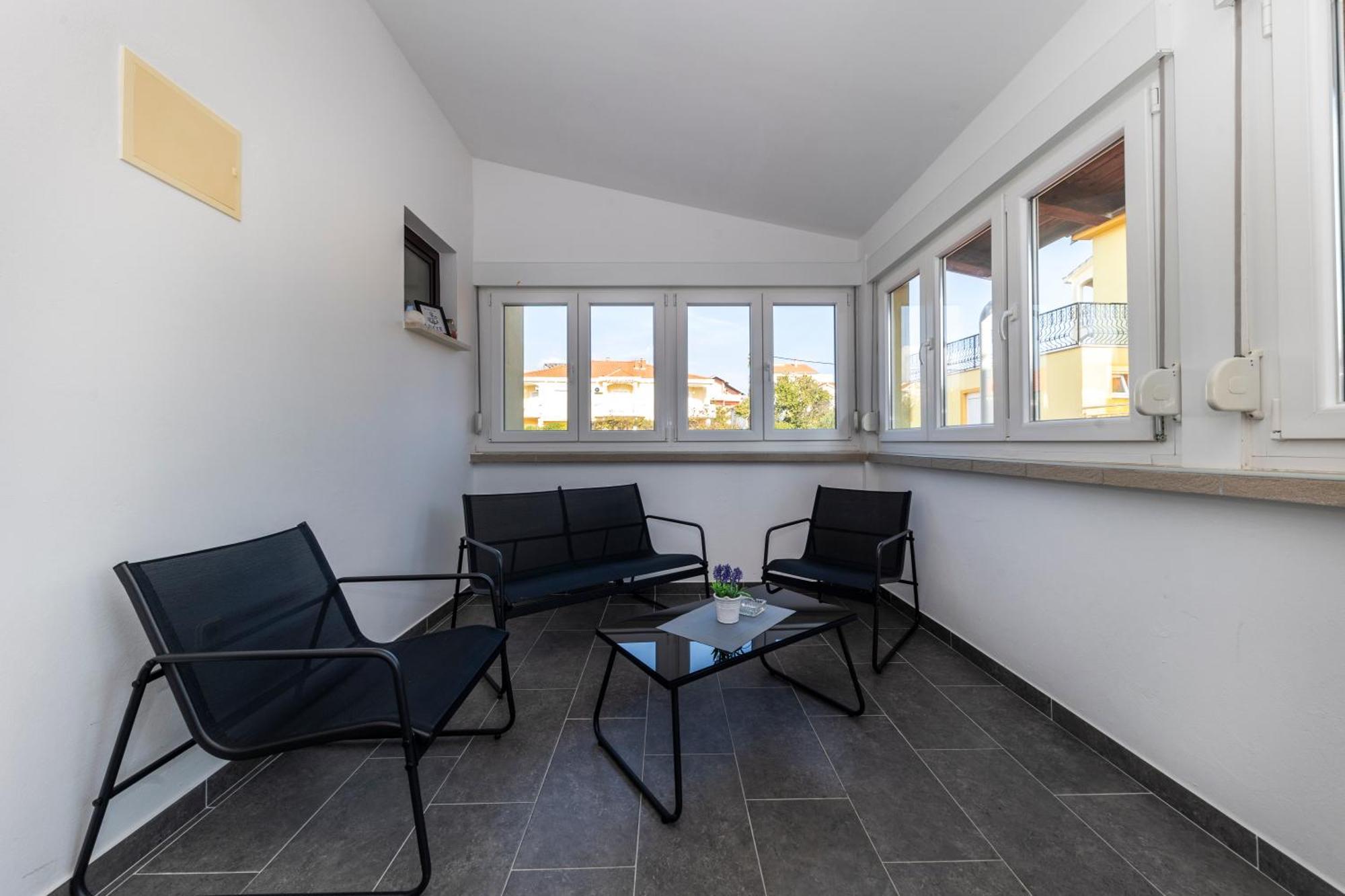 Family Apartments Zadar - Ryanair Exclusive Exterior photo