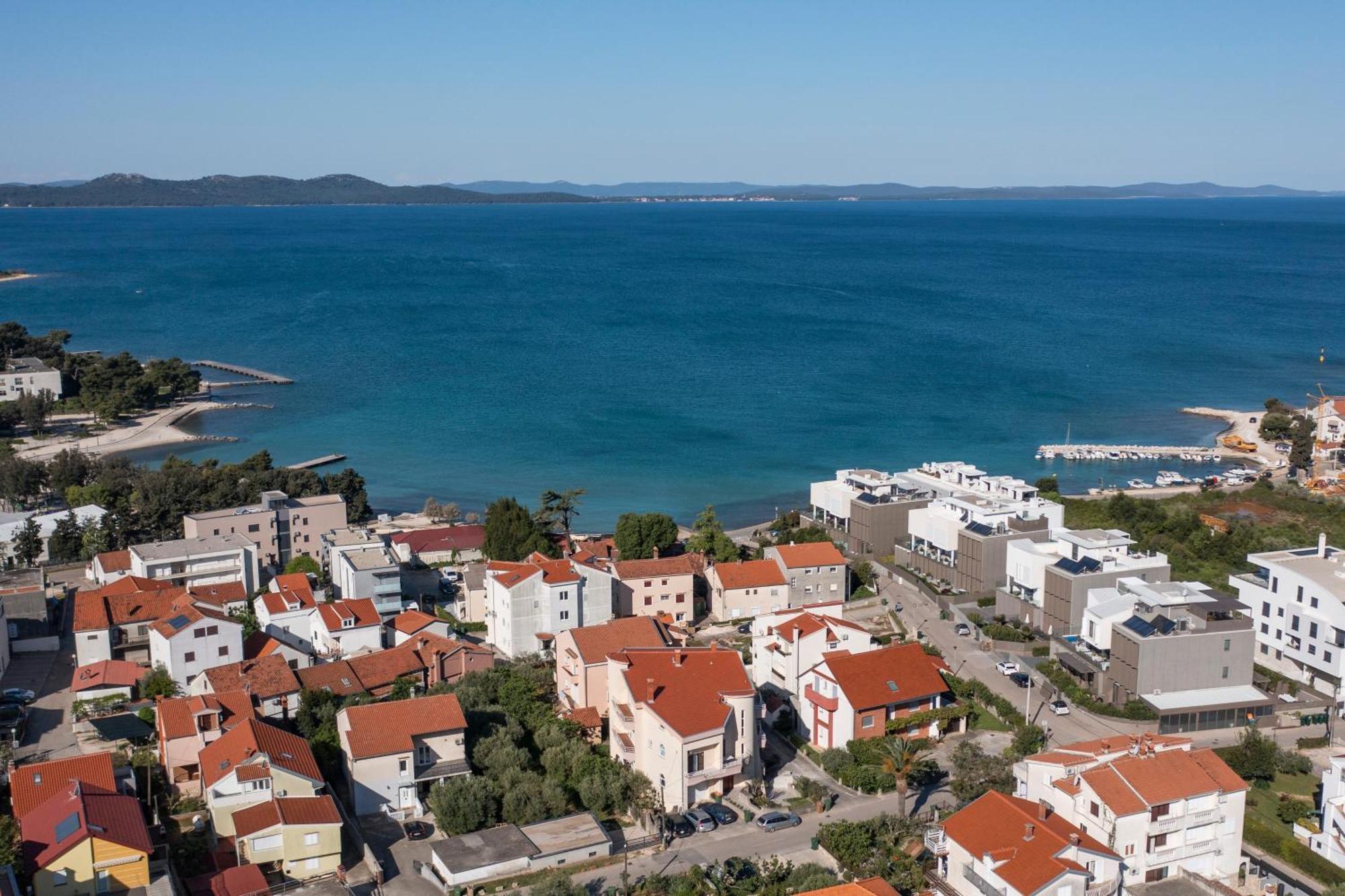 Family Apartments Zadar - Ryanair Exclusive Exterior photo